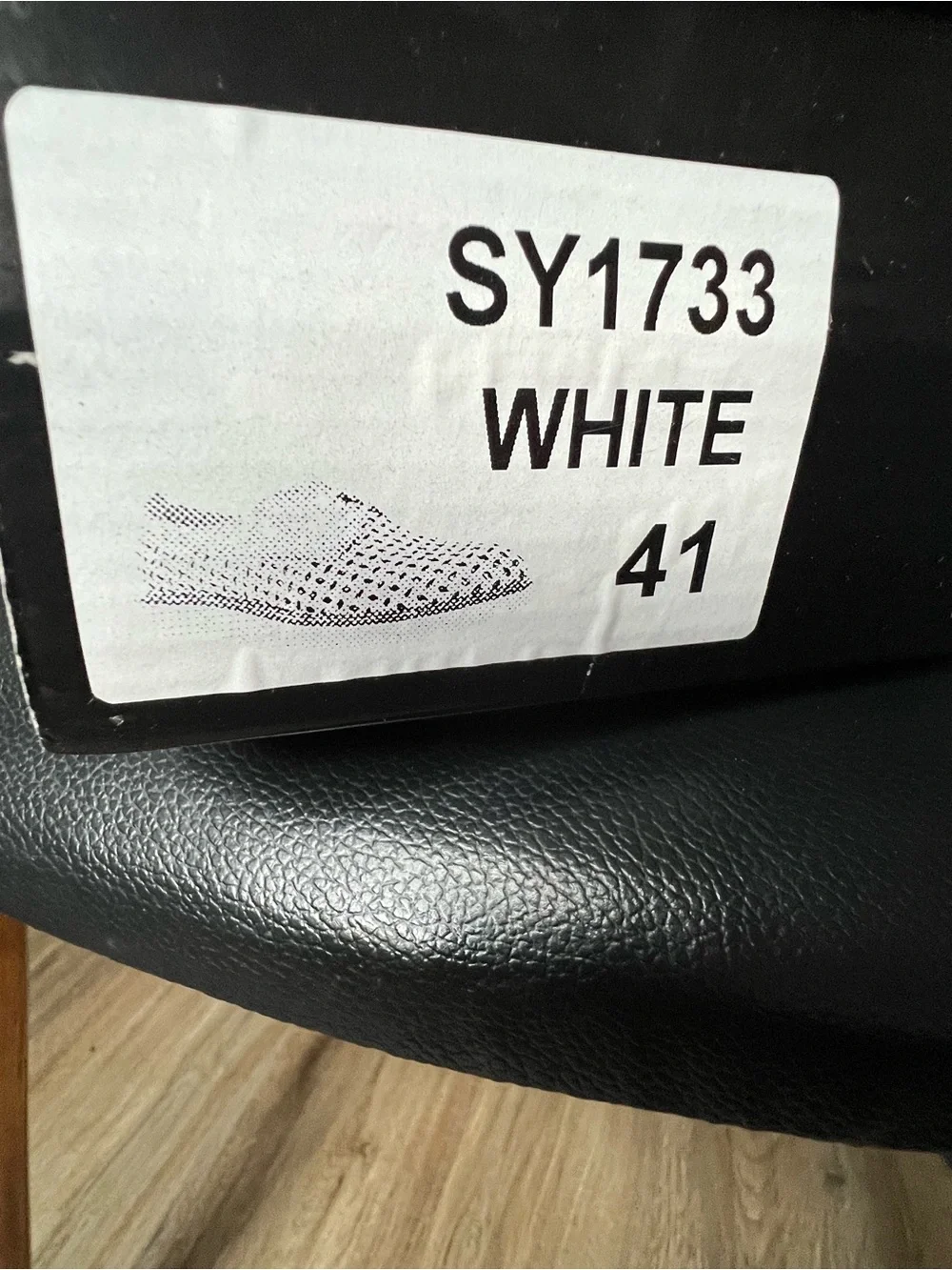 Medici Women's White Leather Perforated Derby W silver accent size 41(US10-10.5)
